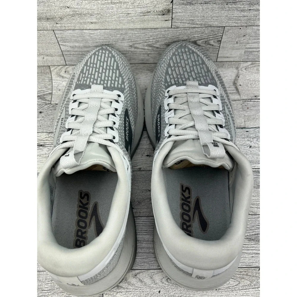 Brooks Revel 7 Women Running Shoes Grey White 1204241B036 Size‎ 9.5 Medium B